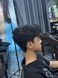 -藤野造型专业烫染接发