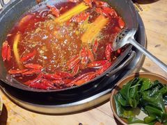 -王婆乔鲜鱼自助火锅(蜀汉路店)