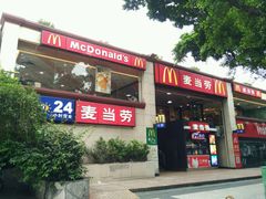-麦当劳(东方时代广场分店)