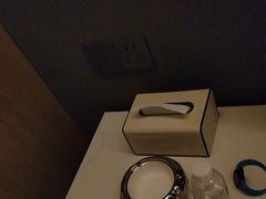 -涨巢·潮玩水疗局