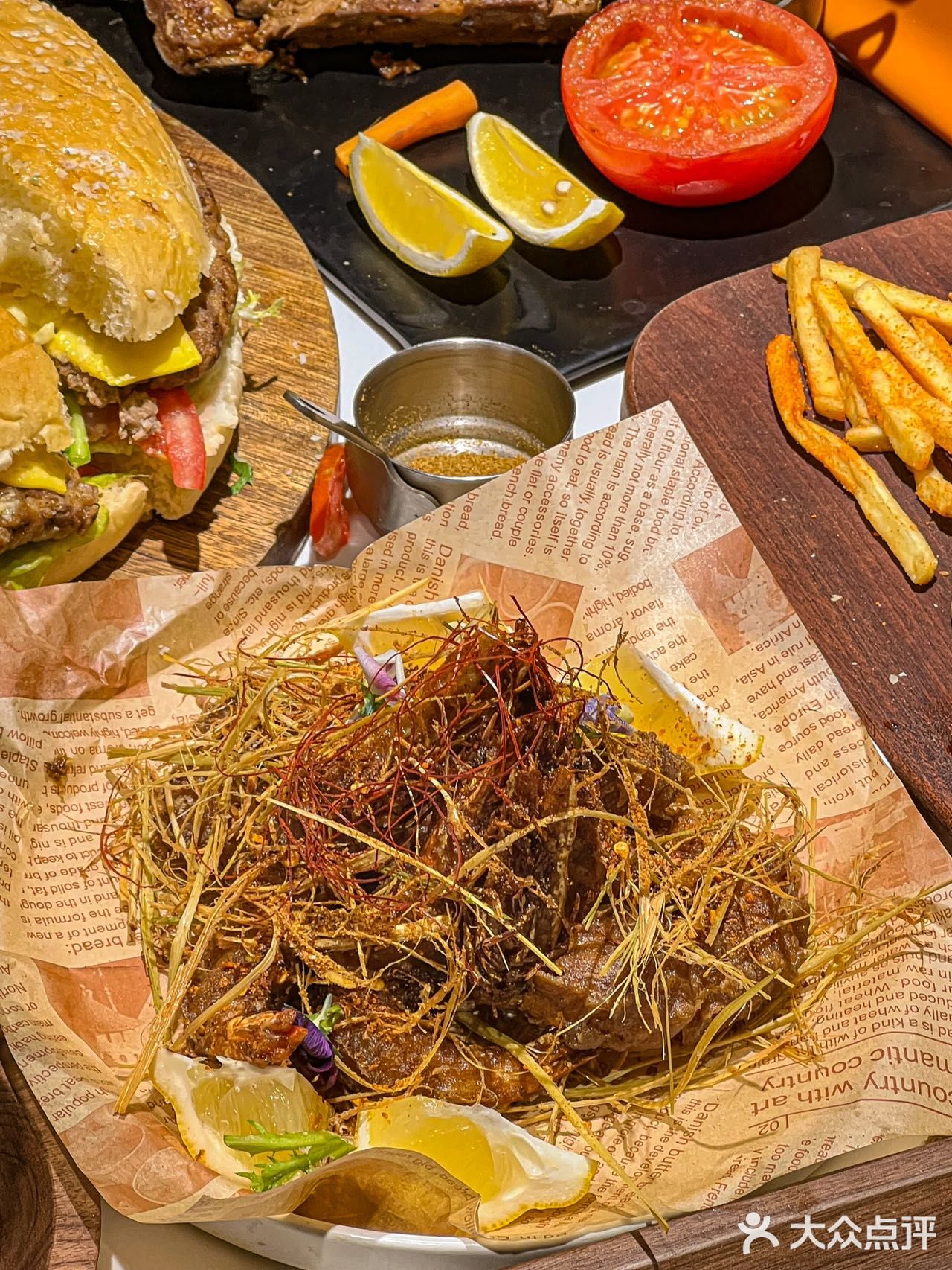 这个夏天总要吃一次这个zui大的冰淇淋吧！