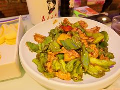 -鱼窝棚柴火铁锅炖(富山屯店)