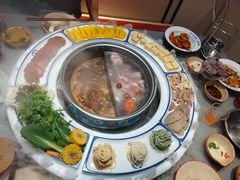 -羊来顺冰煮鲜羊 铁锅烀羊肉(中央大街店)