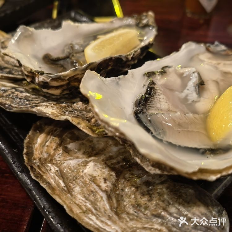 今天打卡深夜小酒馆