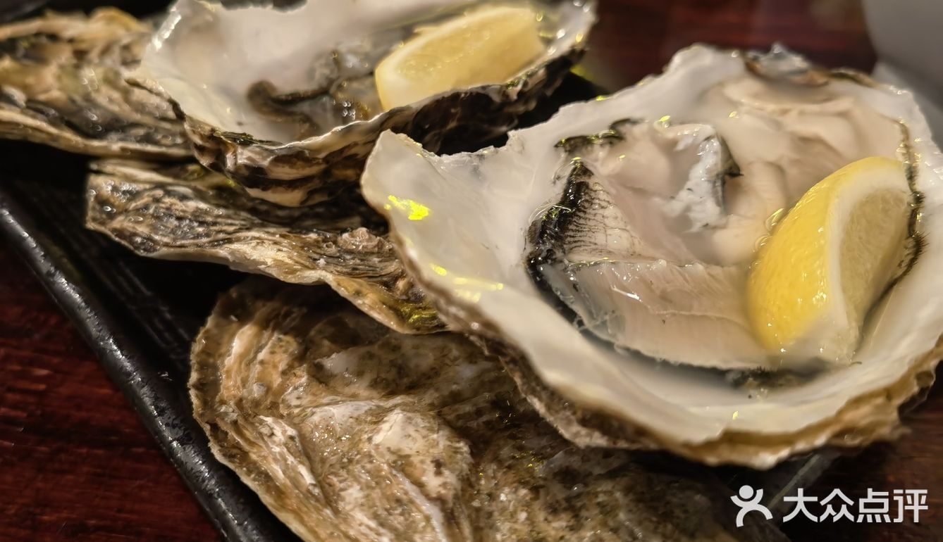 今天打卡深夜小酒馆