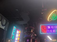 -路边边.炒菜烧烤.音乐餐厅(良乡长虹店)