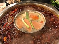 -邓莽子老火锅(中兴路总店)
