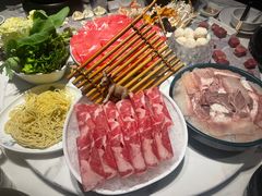 -无界釜·河豚鱼汤锅(红山动物园店)