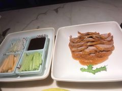 -韵秋荷(宝山龙湖天街店)
