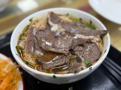 -陇上全荟兰州传统牛肉面(延吉路店)