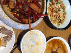 -隔壁老王·家常云南菜(花巷店)