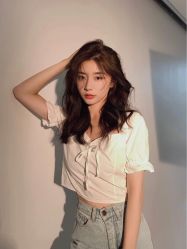 -BULB STUDIO 巴柏明星发型工作室