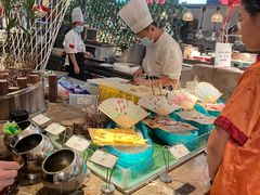 -齐河孔雀王温泉酒店·金孔雀自助百汇