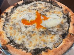 黑松露披萨-IL TEATRO 精品意大利餐厅