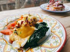 三文鱼班尼迪克-Alimentari早午餐(安福路店)