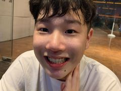 -Dr.Z dental仁康种植矫正中心