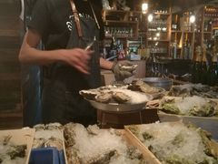 -斯普汇生蚝牛排馆(中骏世界城店)