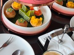 -亚龙湾喜来登·美景台大堂吧