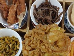 -鸡遇虾煲干锅火锅(小寨金莎店)