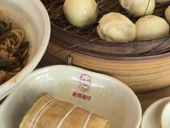 -佬钱湾仔(衣裳街店)