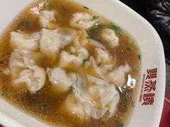 -双燕楼·手工馄饨·汤面小吃(世纪汇店)