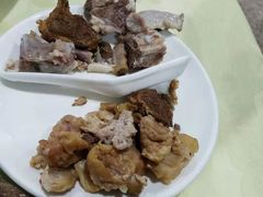 -标记美食新鲜猪杂(兴南大道店)