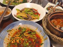 酸腌菜炒肉-紫滇源云南生态菜(丹凤街店)