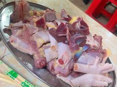 连州果园鸡-威邵鸡煲(西华路总店)