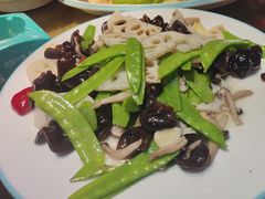 -快乐老家三鲜饺子东北菜(南六中路店)