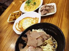 -志权牛肉面(灵山路店)