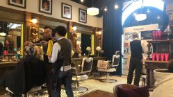 -TWOFACE 双面理发馆