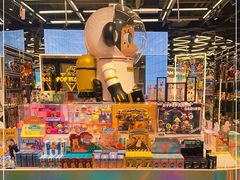 -泡泡玛特POPMART(侨福芳草地店)