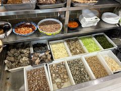 -超越海鲜屋(飞龙物业店)