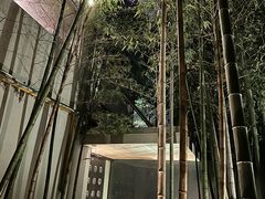 -穹六人间 people 6(岳阳路店)
