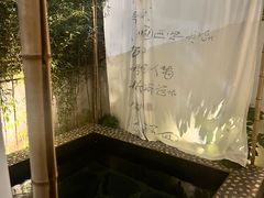 -悟空山宿陨石私汤温泉酒店(神舟大道地铁站店)