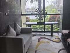 -上海怡沁园度假酒店