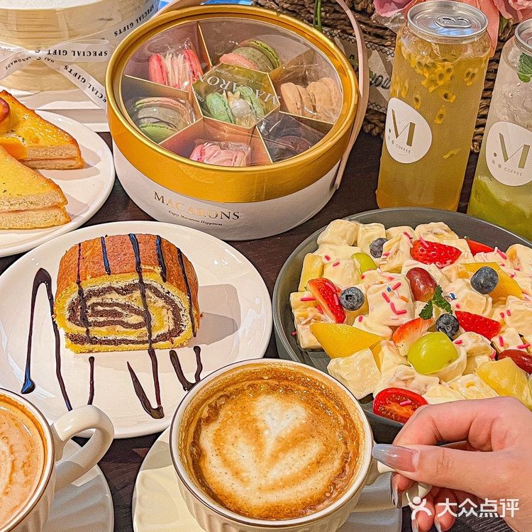 常州平价下午茶，极简风咖啡馆☕️ .