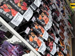 -名创优品(万达广场河东店)