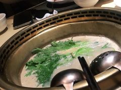 -余欢领鲜火锅(新街口店)
