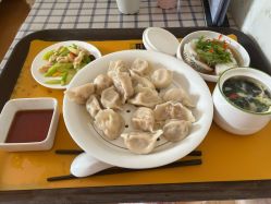 -月之旅·尊 高端月子会所(科馨别墅一店)