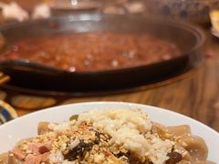 -旧街市鲜货老火锅(大光路店)