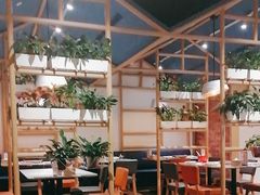 -渝信川菜 · 川味家常菜(财富购物中心店)