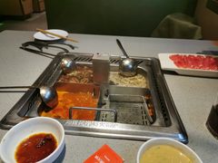 -海底捞火锅(新松江路店)