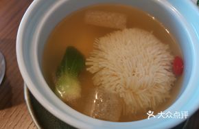 Moli Xiuqiu Snowy Tofu Soup