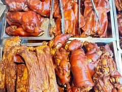 -老鼎万春卤菜(五代传承创始老店)