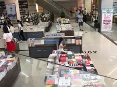 -新华书店(学府大道店)