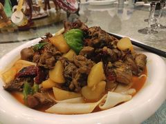 -巴扎美食·新疆菜·西域歌舞表演餐厅(新疆大厦店)