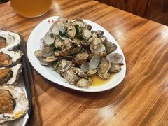 -老东镇啤酒屋海鲜加工·蒸汽海鲜·海鲜烧烤(台东店)