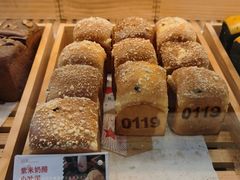 -红星前进面包牛奶公司(五道口购物中心店)
