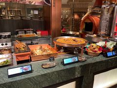 -怡咖啡海鲜自助餐厅(浦东香格里拉店)
